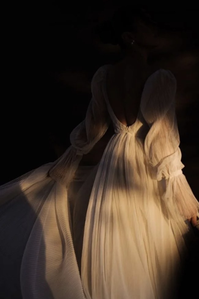Whimsical, elegant wedding dress design